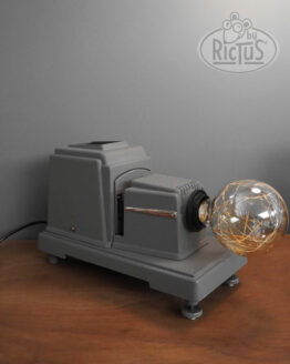Projecteur de diapositives vintage