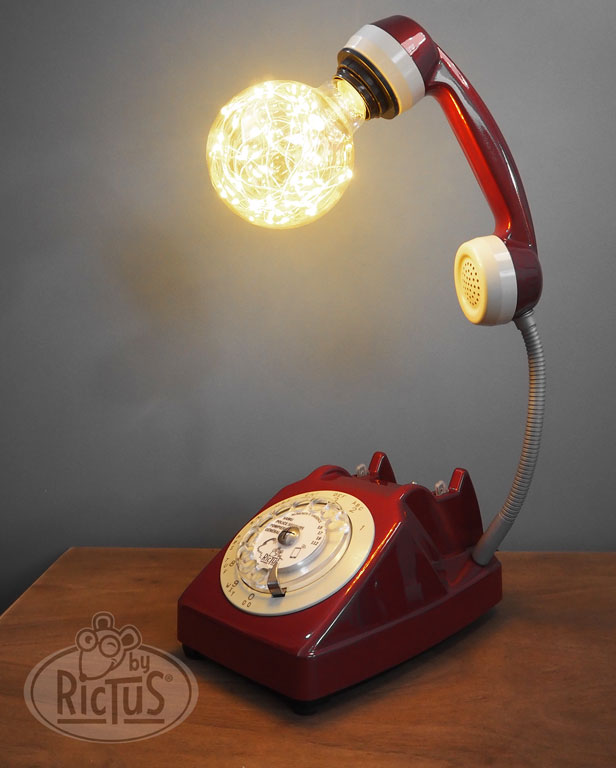 Lampe téléphone vintage rétro - by RICTUS®